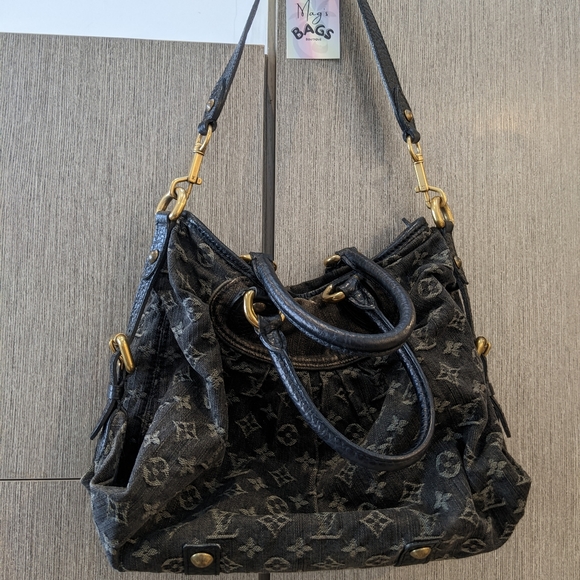 Louis Vuitton: Monogram Denim Celebrity Neo Cabby MM - Picture 9 of 16